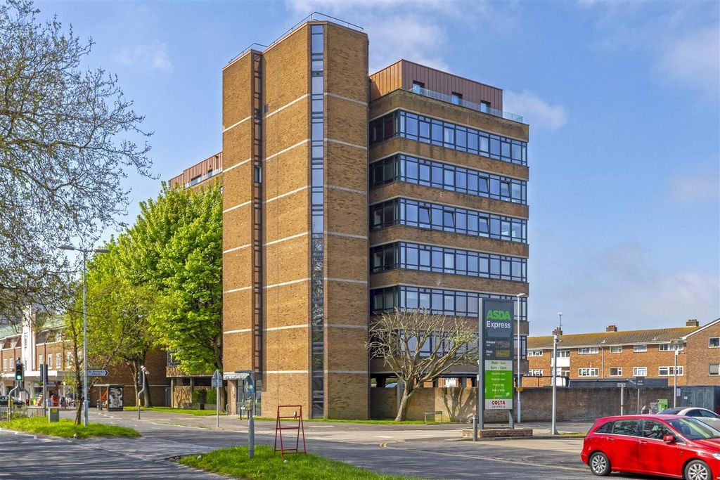 Property photo 1 of 8 01.Jpg