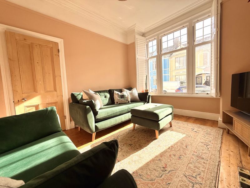 Property photo 3 of 17 Photo 16