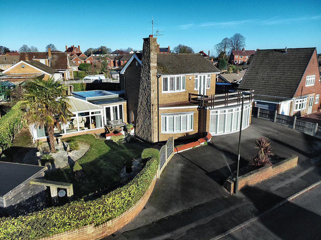 Property photo 1 of 34