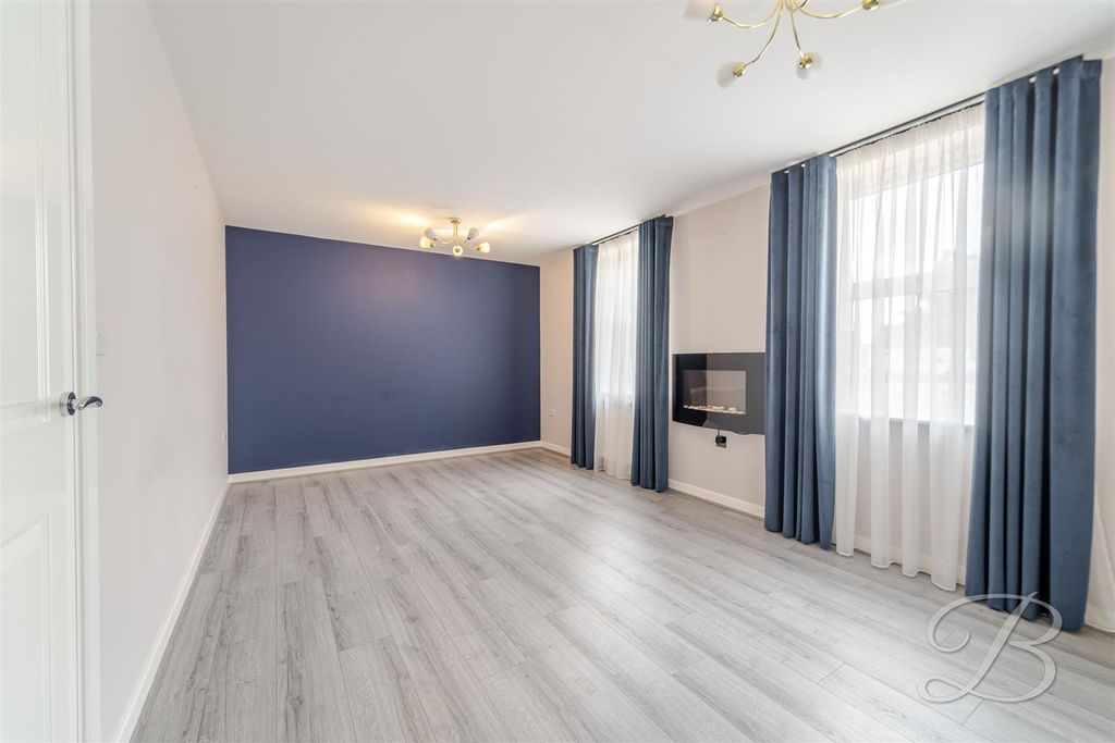 Property photo 3 of 26 Ccltd-21.Jpg