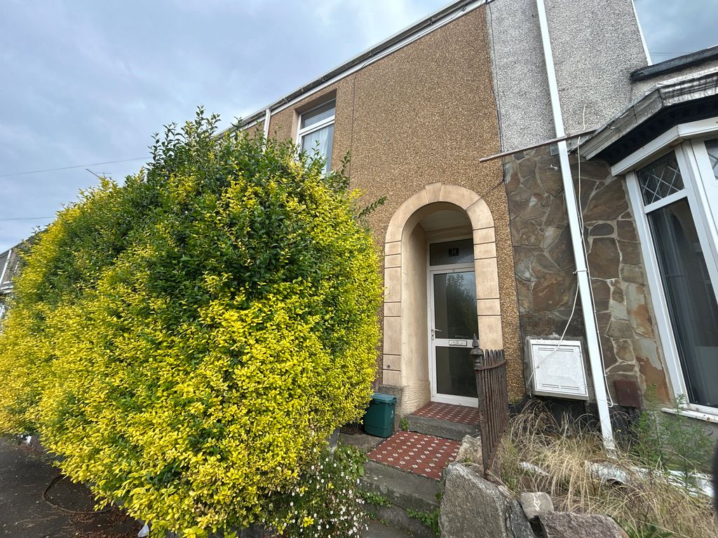 Property photo 1 of 8