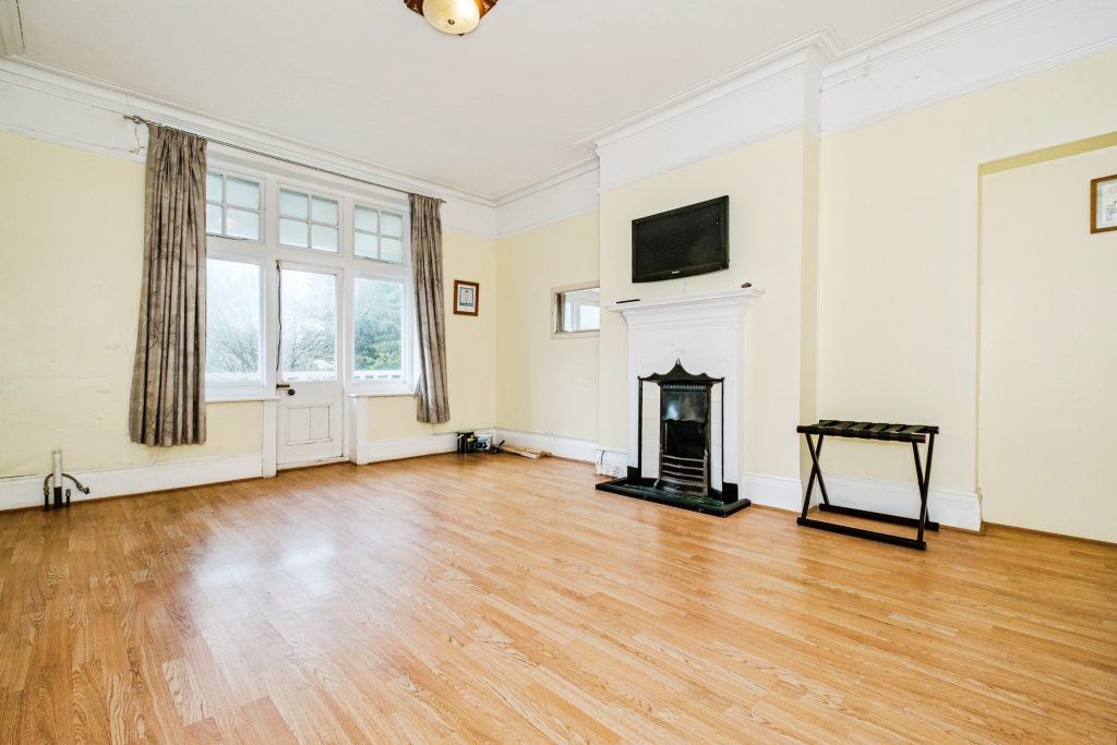 Additional image 24 of 8 bed semi-detached house for saleBeach Road, Littlehampton BN17