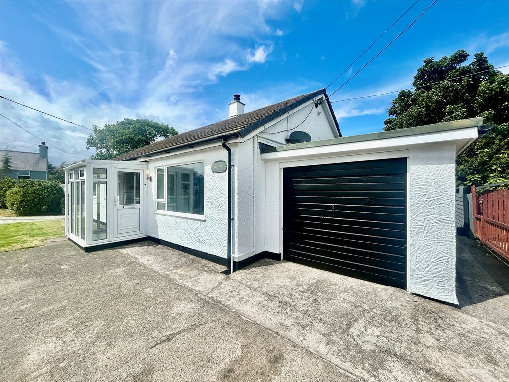 Property photo 2 of 15 Picture No. 24