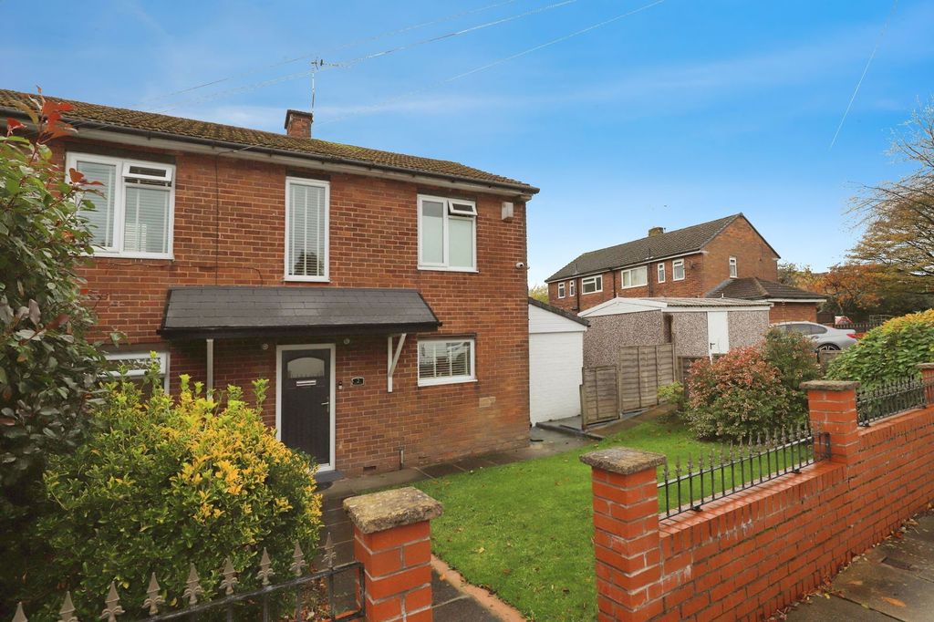 Property photo 1 of 39