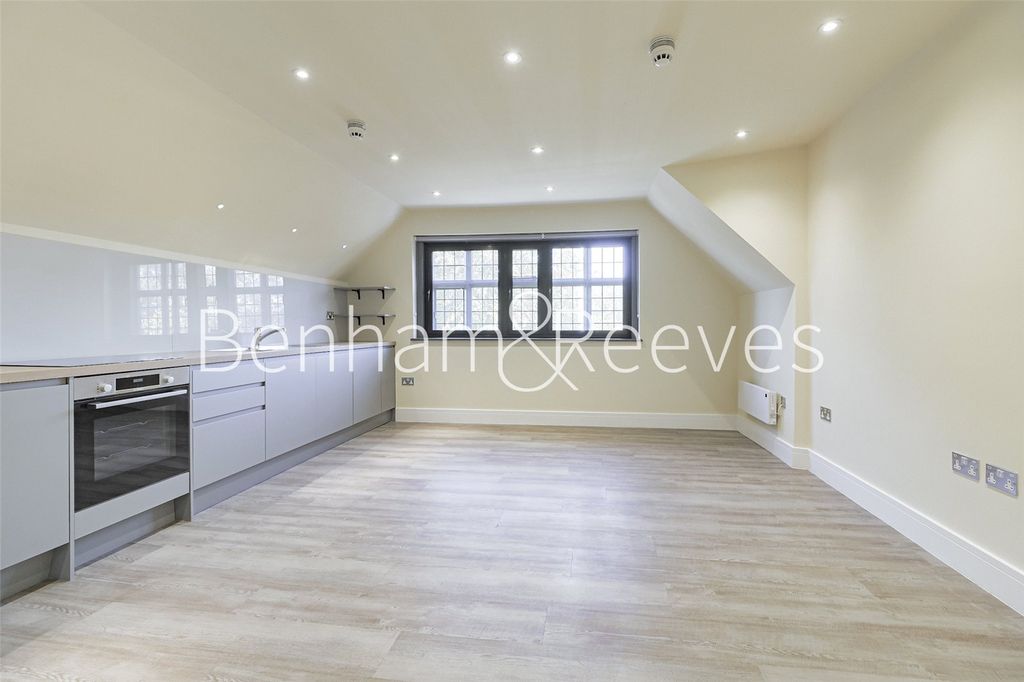 Property photo 1 of 8 Picture No. 02