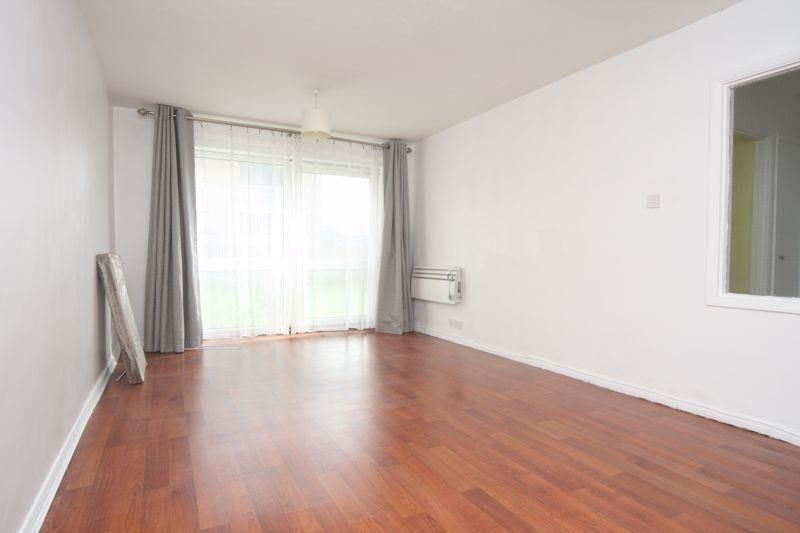 Property photo 3 of 8 Img_4339.Jpg