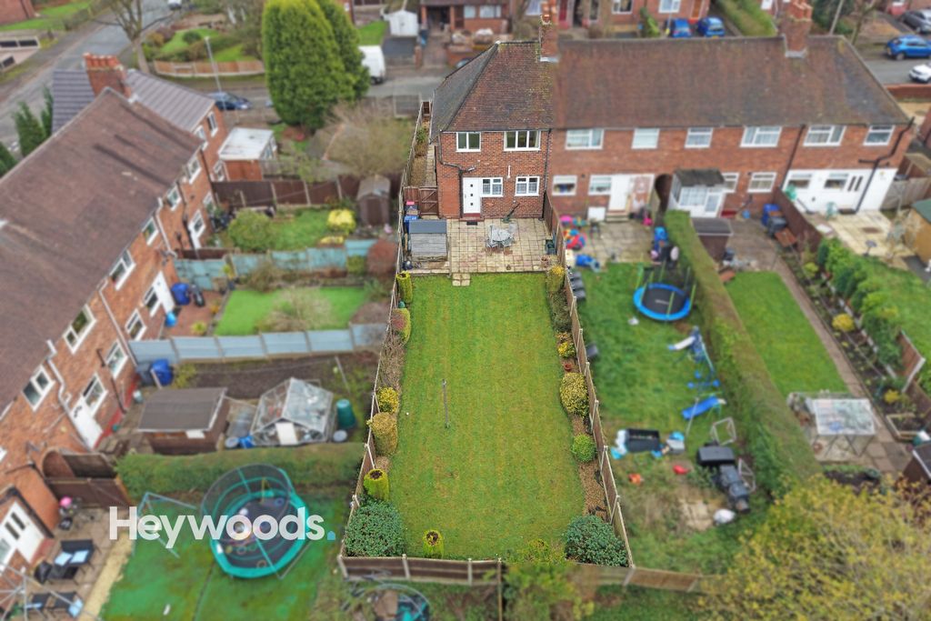 Property photo 2 of 25 Dji_20251126134346_0013_D