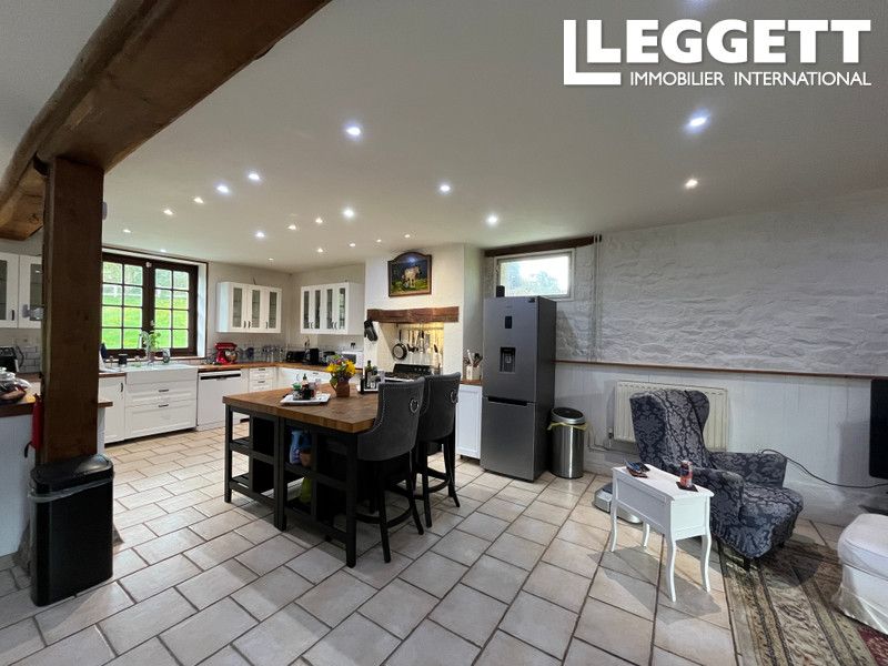 Property photo 3 of 10