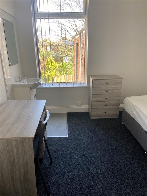 Property photo 3 of 6 Bedroom 4.6.Jpg