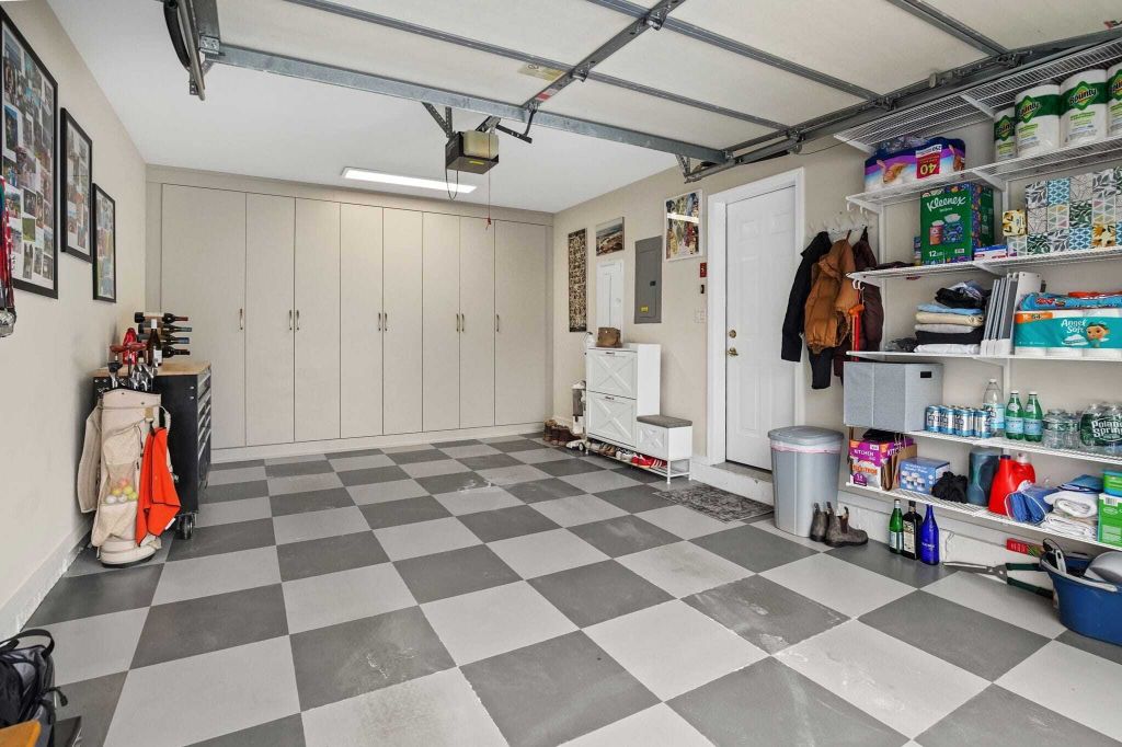 Property photo 3 of 17 <Alttext/>