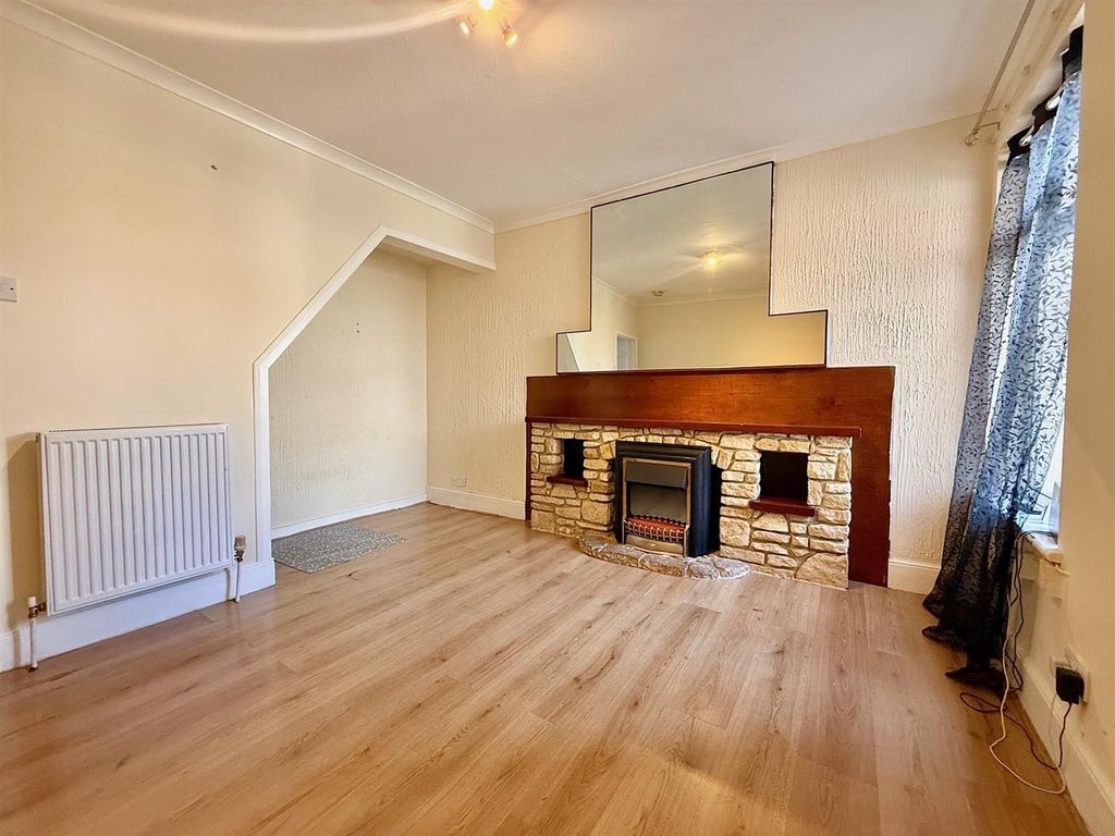 Property photo 2 of 10 Dining Room.Jpg