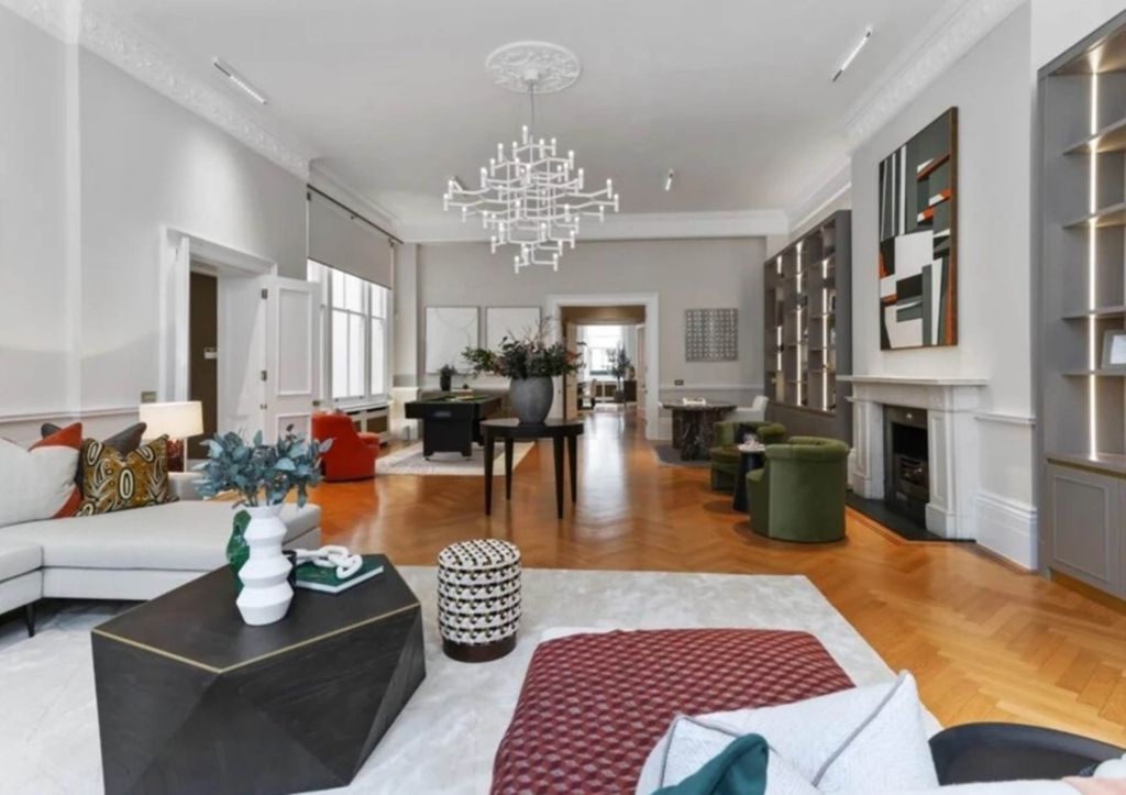 Property photo 1 of 15