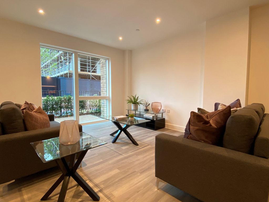 Property photo 2 of 6 Photo 2