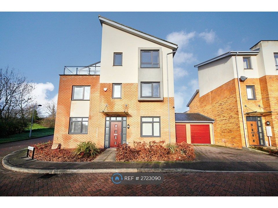 Property photo 1 of 33 18 Genesis Green