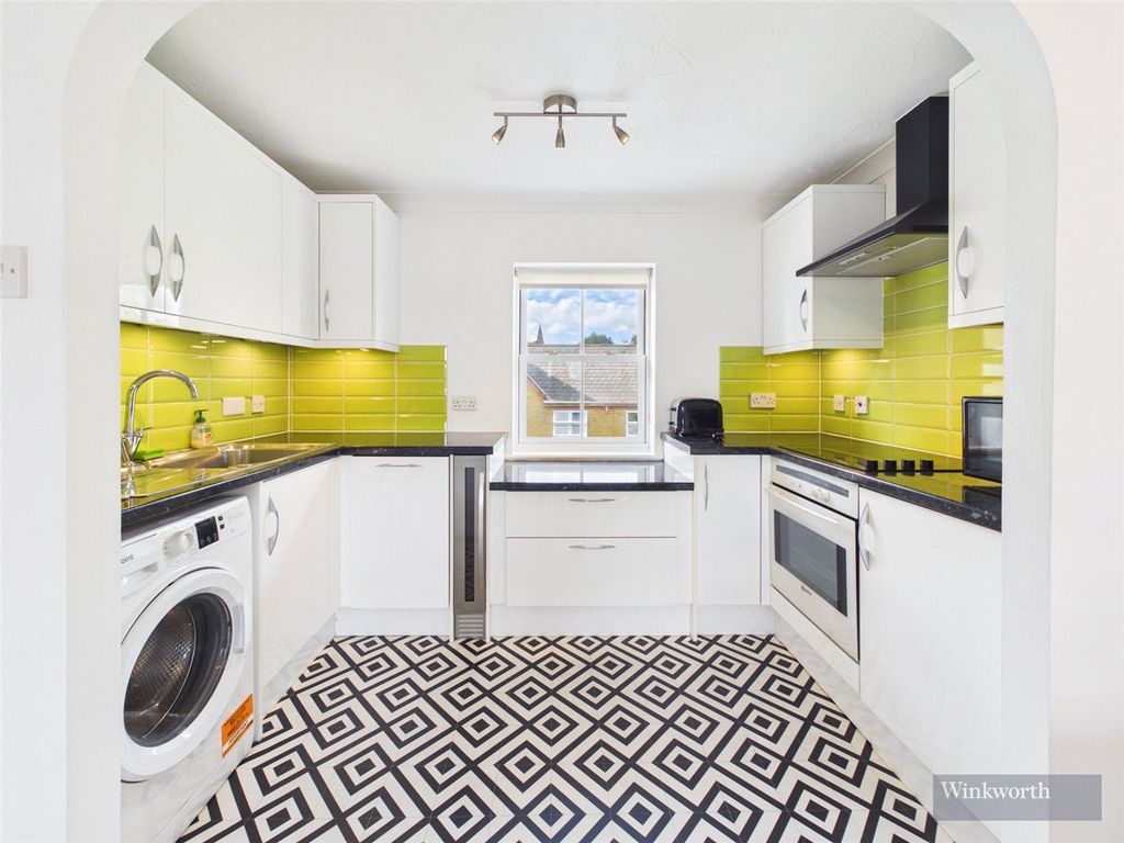 Property photo 2 of 10 Picture No. 06