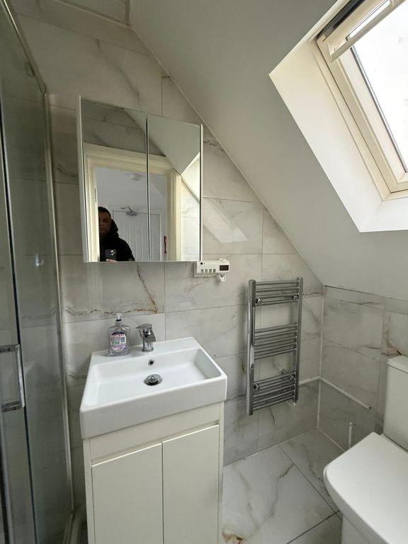 Property photo 3 of 4