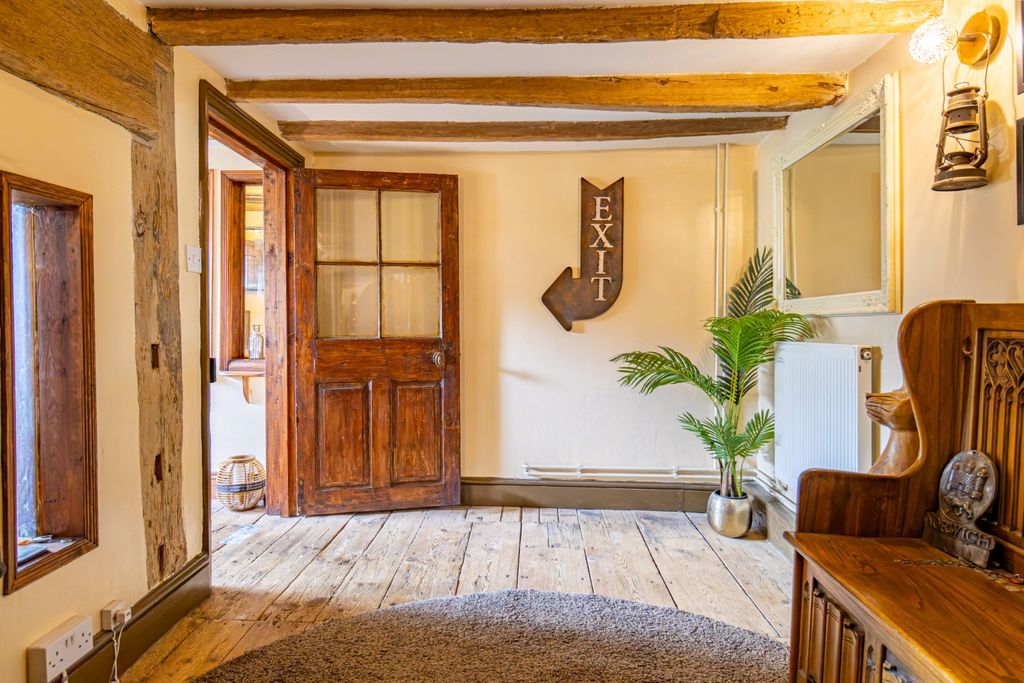 Property photo 2 of 45 4152955