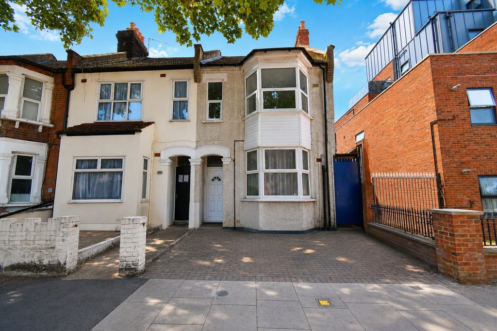 Property photo 1 of 8 5335490