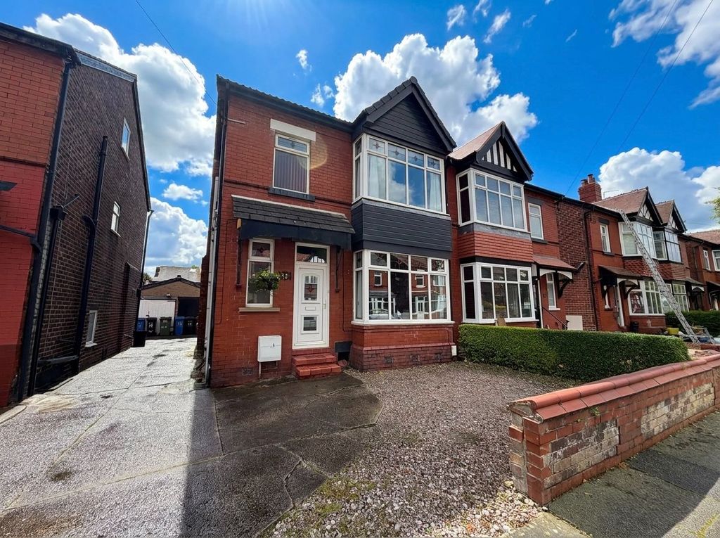 Property photo 1 of 26
