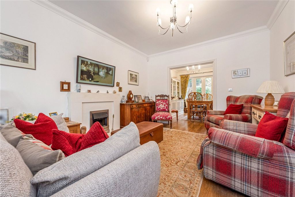 Property photo 2 of 13 Sitting Room