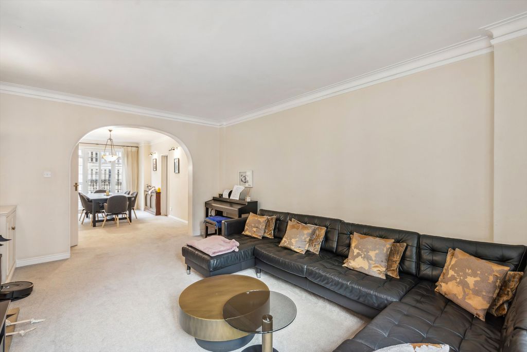 Property photo 1 of 14 Image