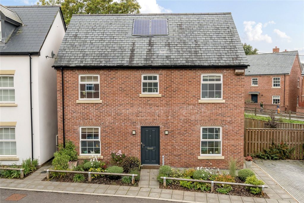 Property photo 1 of 17 Picture No. 02