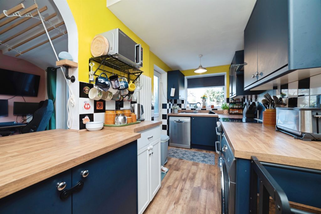 Additional image 10 of 3 bed semi-detached house for saleAncaster Avenue, Hull HU5