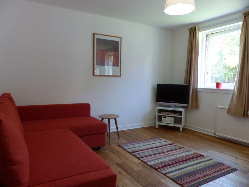 Property photo 2 of 10 Living Room
