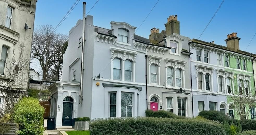 Property photo 1 of 45