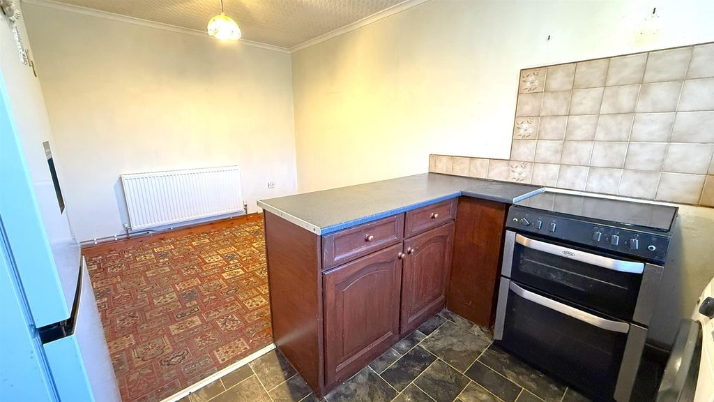 Property photo 3 of 13 3.Jpeg