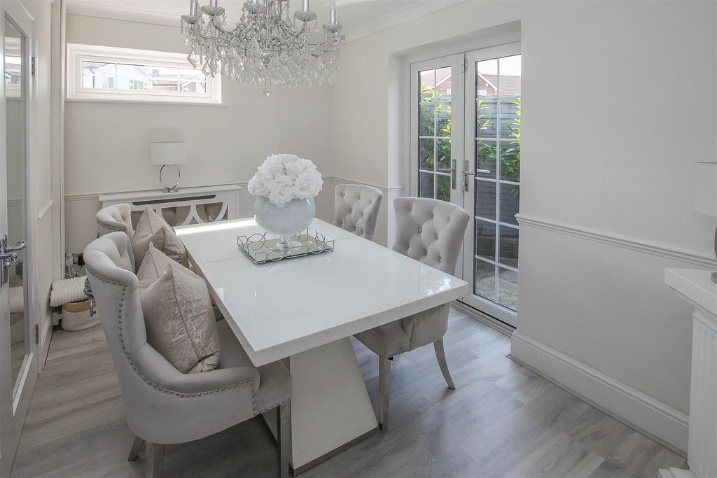 Property photo 3 of 22 Img_9568-2.Jpg