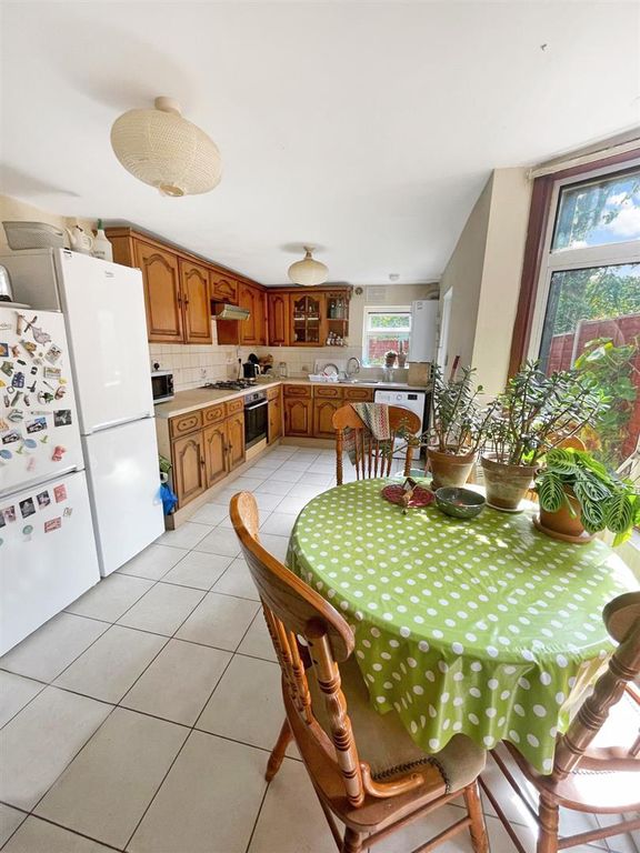 Property photo 3 of 4 63336F04-125c-4B7d-Aadc-49E916d108F9.Jpg