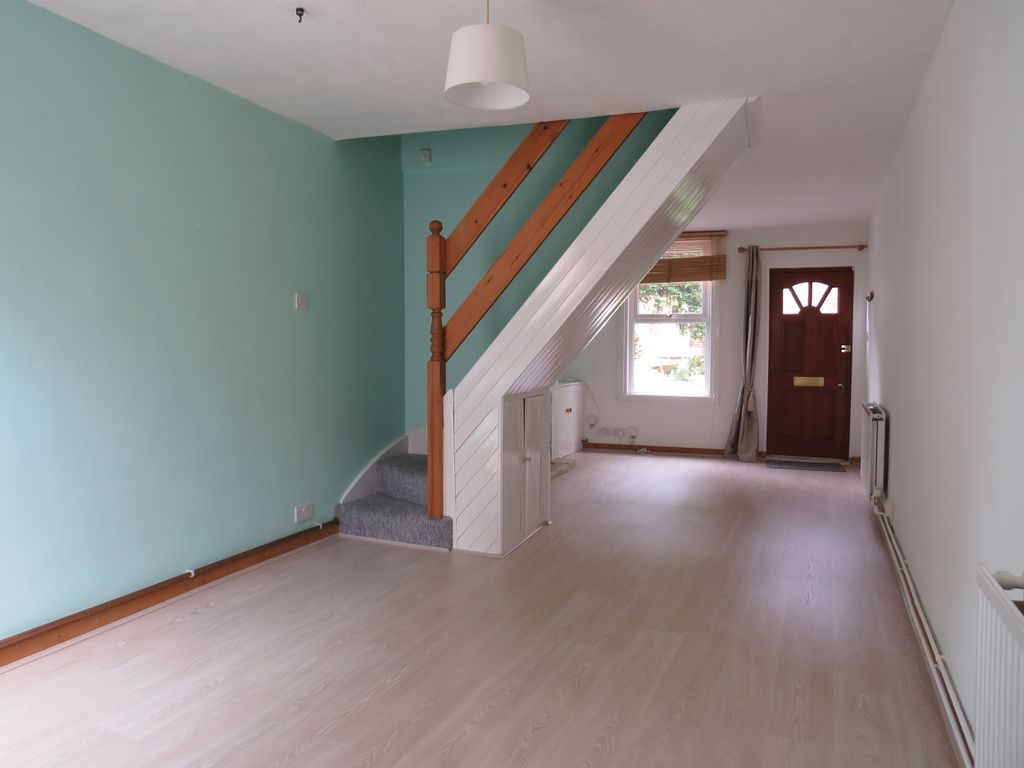 Property photo 3 of 9 3