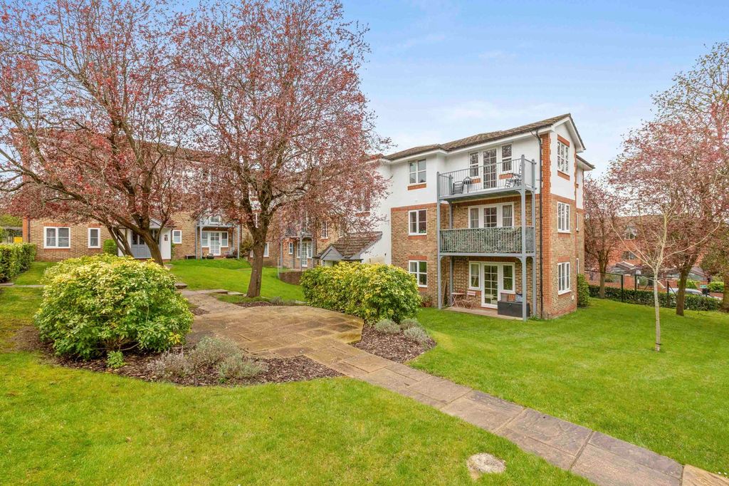Property photo 1 of 13