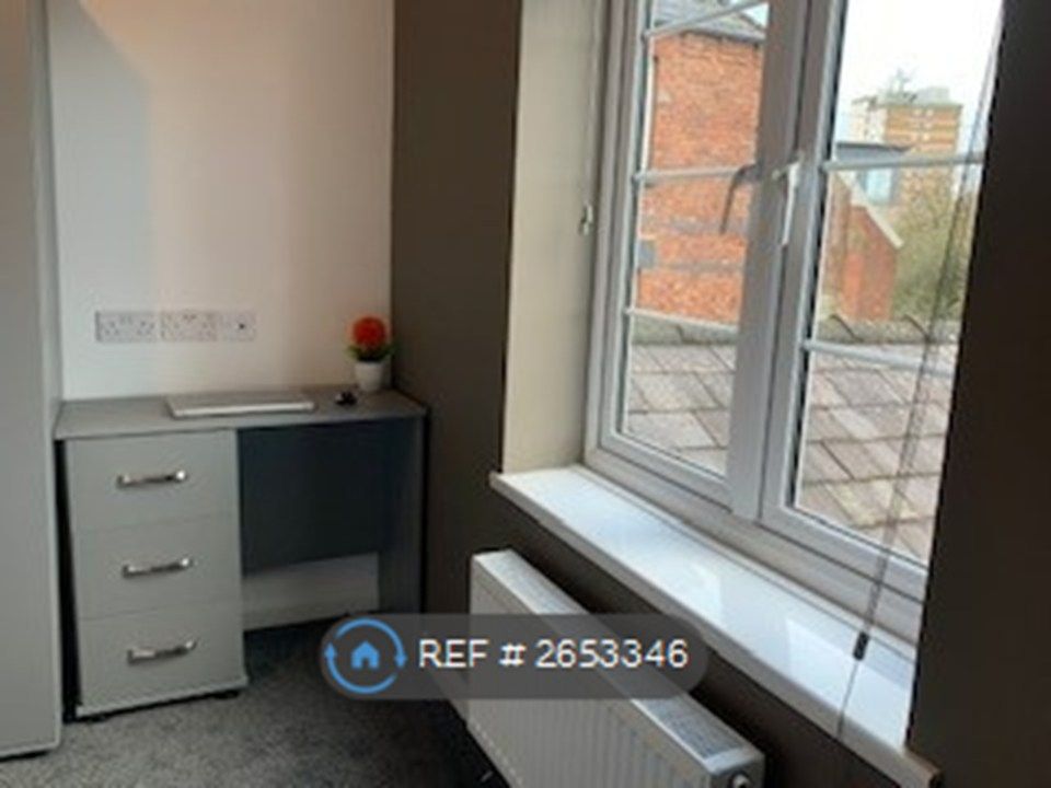 Property photo 2 of 16