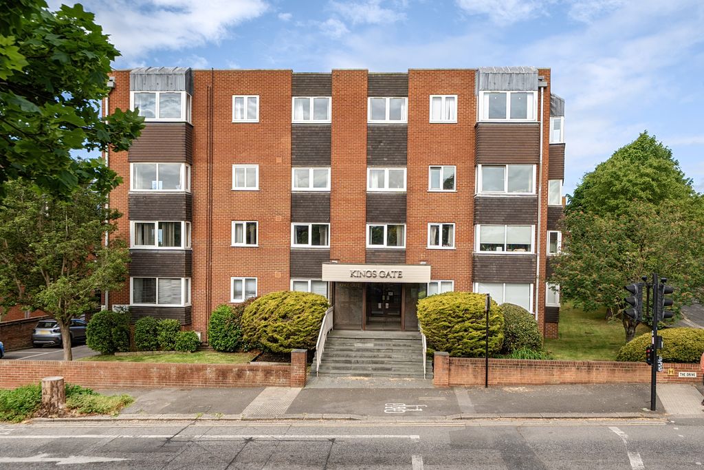 Property photo 1 of 13