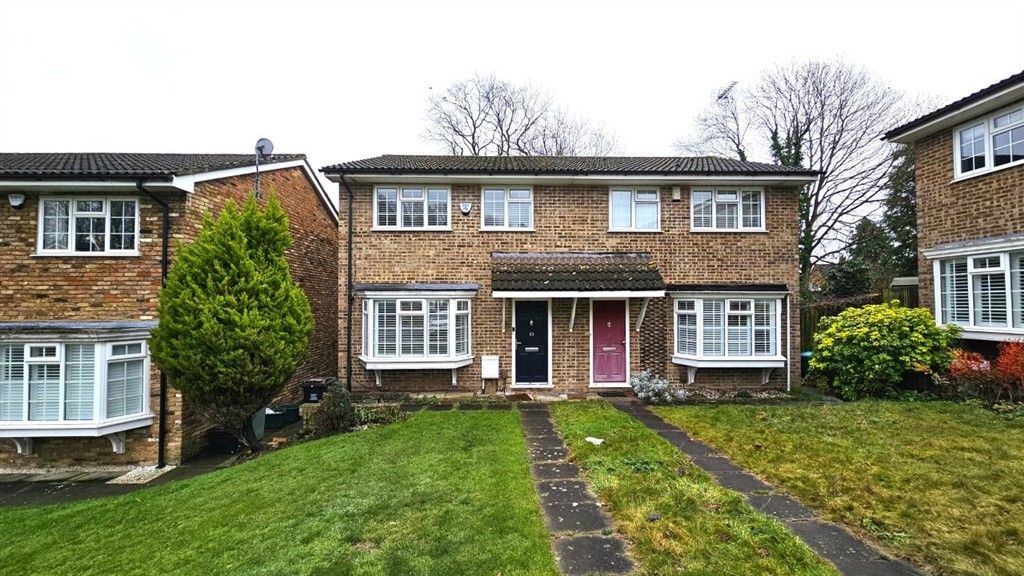 Property photo 1 of 12