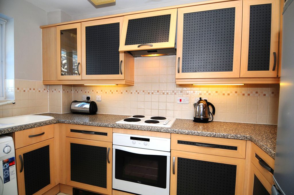 Property photo 2 of 4 Gallery