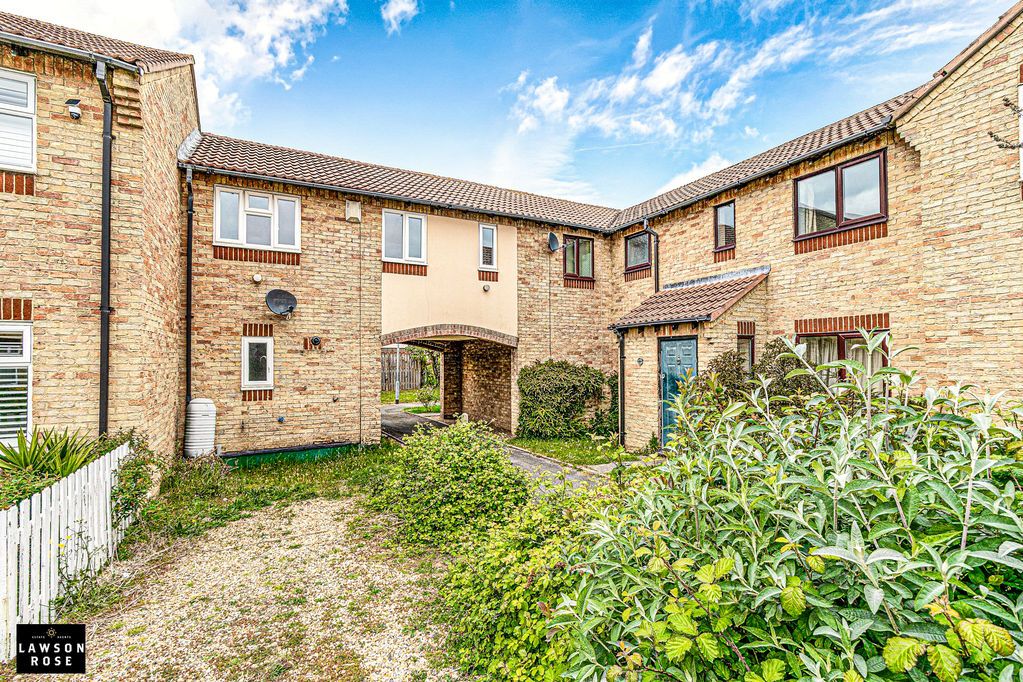 Property photo 1 of 13 Front