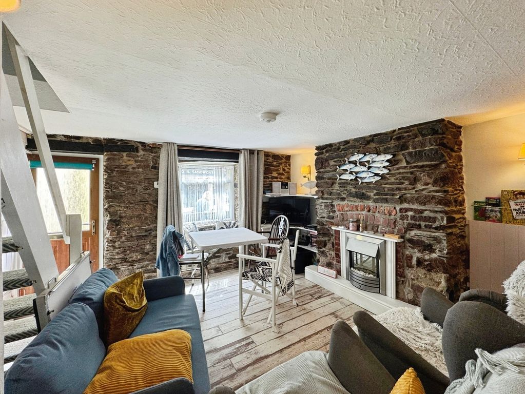 Property photo 2 of 15 Open Plan