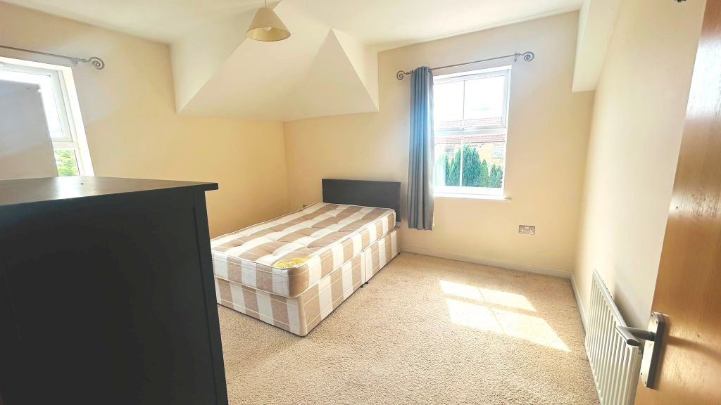 2 bed flat for saleRoman Road, Middlesbrough TS5 photo 4