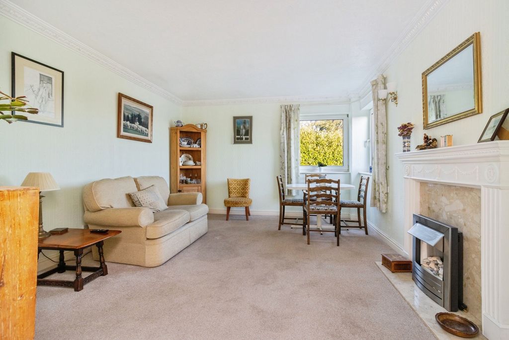 Property photo 3 of 20 Pbox-Img.Jpg