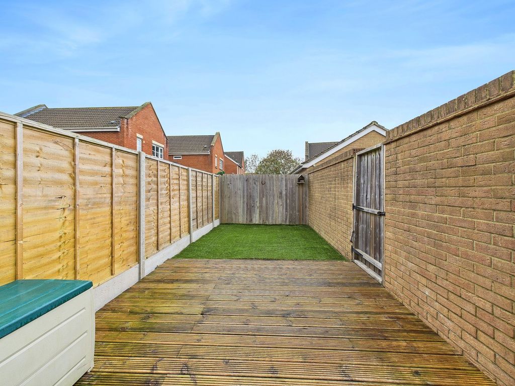 Property photo 2 of 26