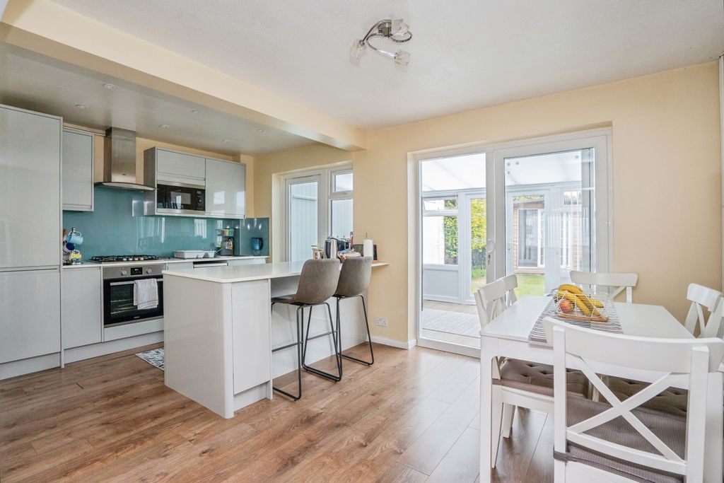 Property photo 1 of 14 Pbox-Img.Jpg