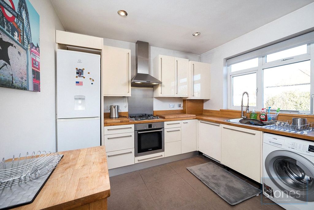 Property photo 2 of 13 Picture No. 06
