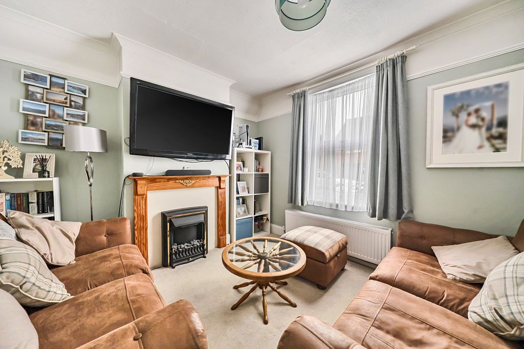 Property photo 2 of 15