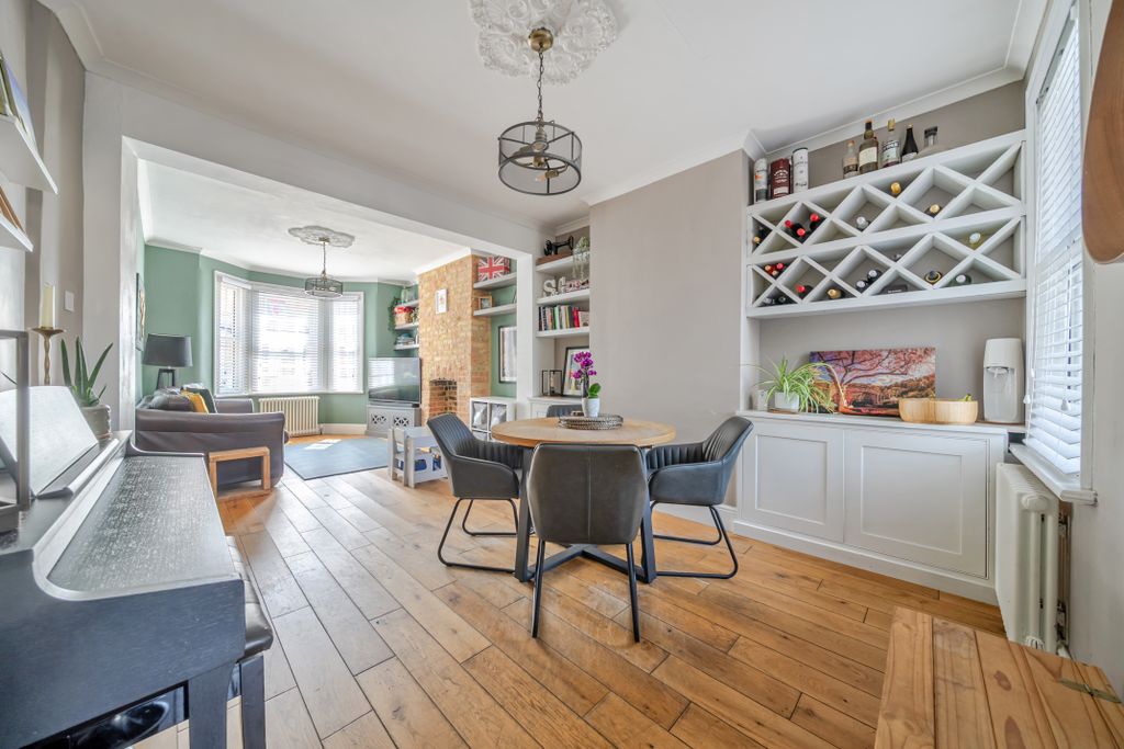 Property photo 2 of 16 Dining Area 2