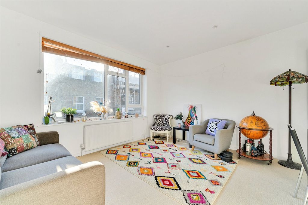 Property photo 3 of 9 Picture No. 07