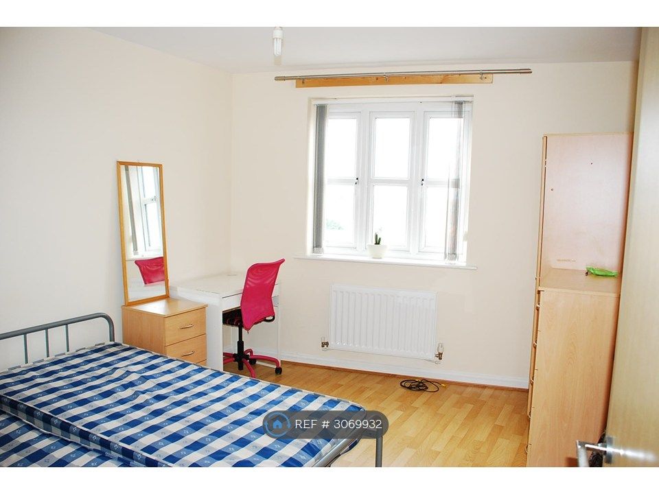 Property photo 3 of 6