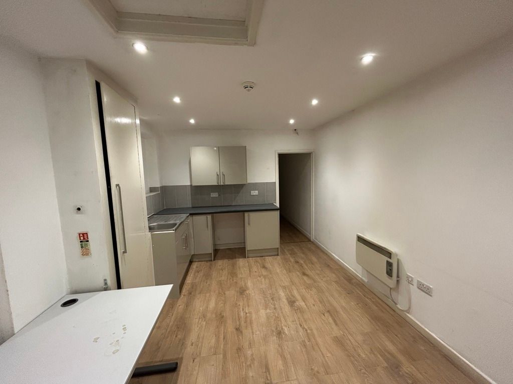 Property photo 3 of 20 Photo 2